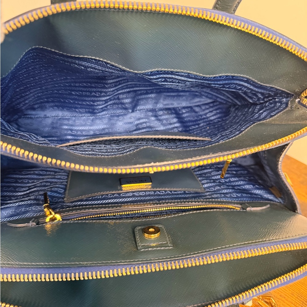 Prada- Project Piece - Picture 5 of 8
